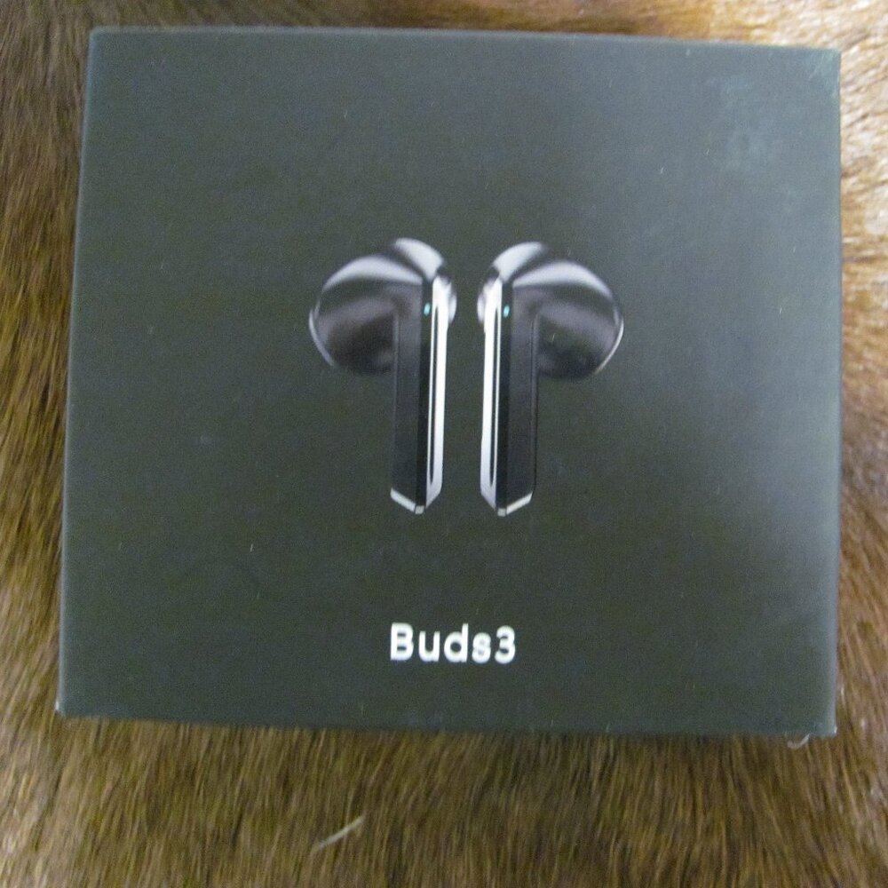 "TWS True Wireless Stereo Earphones EDR D12" NIB